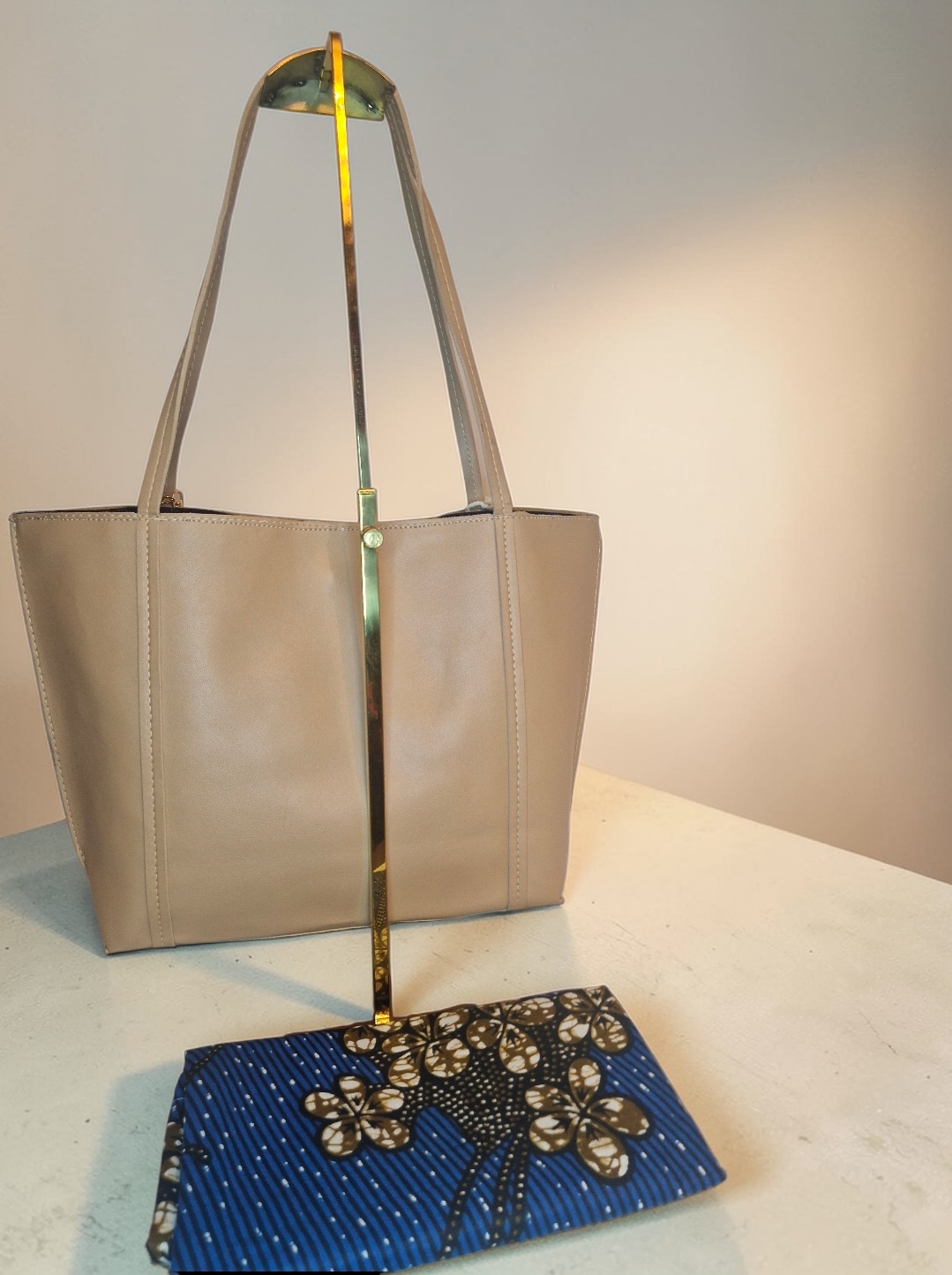 Animalprint Tote Bag – Handmade Vegan Leather & African Wax Print inner lining |Kasumai Spirit Edition- Smiling Coast Design