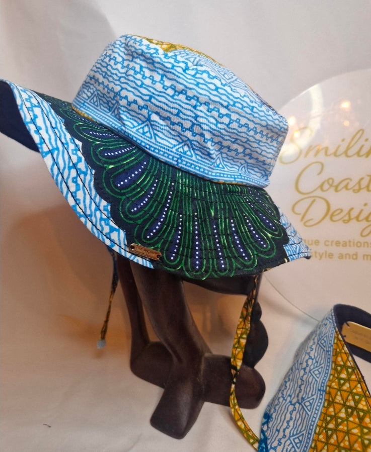 African Wax Print Baby Set – Sun Hat, Bib & Pacifier Clip size 0-12 month